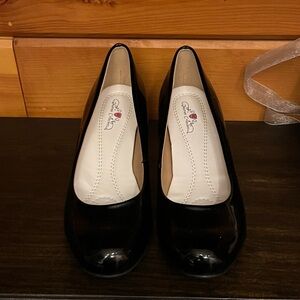 Journee Collection Black Patent Heels